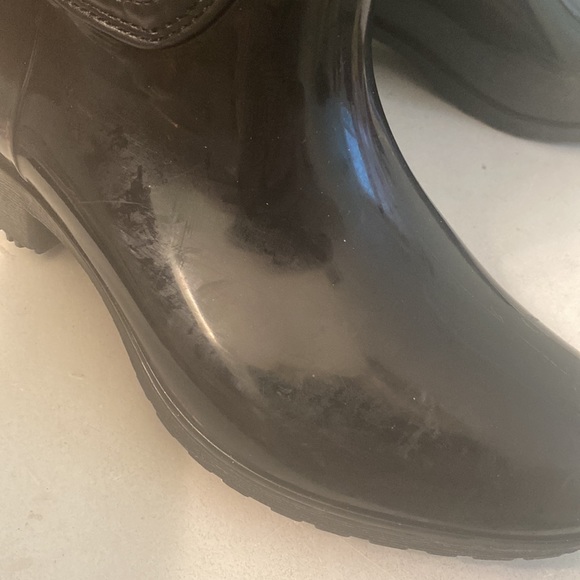 Tommy Hilfiger rain boots - Picture 4 of 16